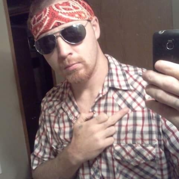 Meet your Posher, Chad - Picture 1 of 1